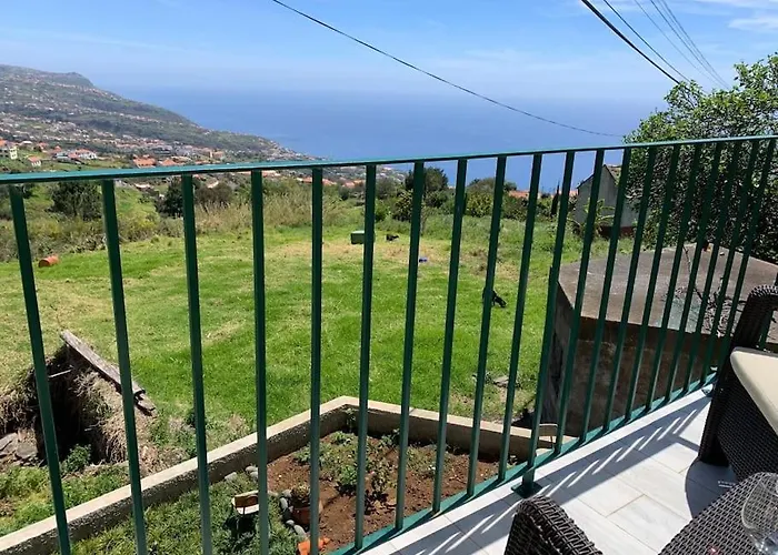 Casa Jardim Panoramic View Hébergement de vacances Estreito Da Calheta